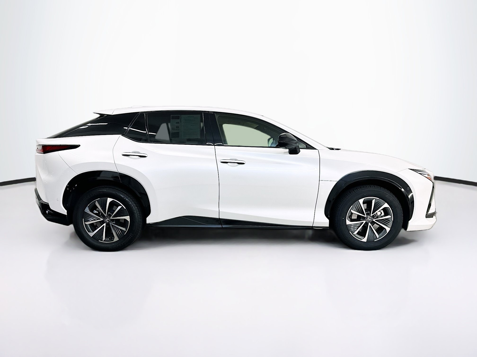 Used 2023 Lexus RZ 450e Premium w/ Technology Package AWD/4WD image 10