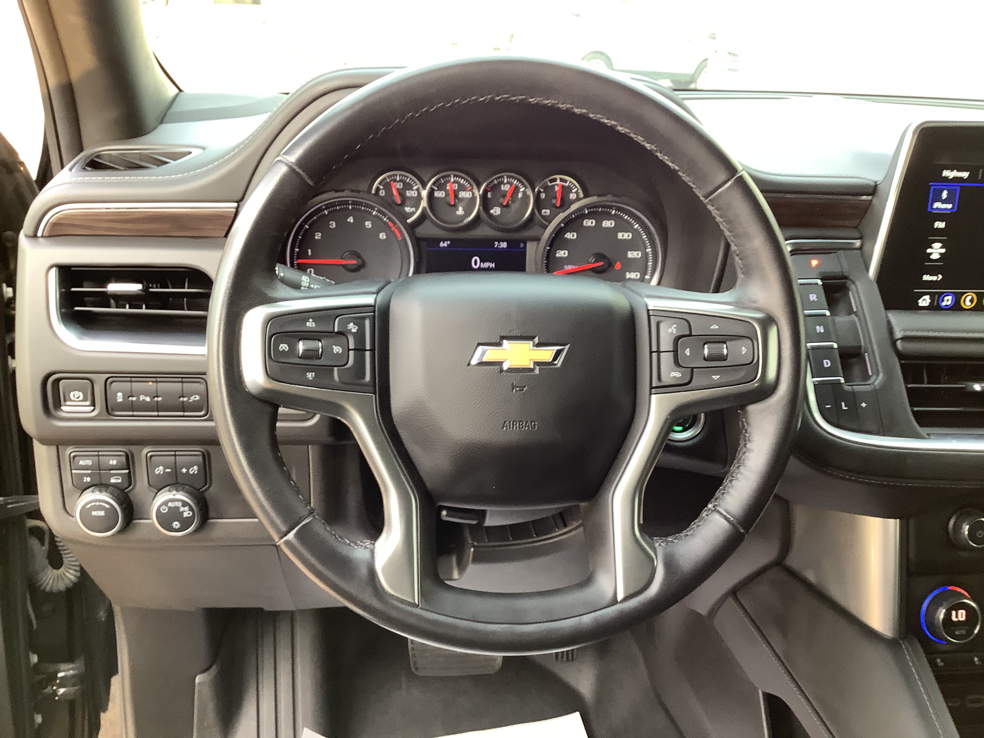 Used 2021 Chevrolet Tahoe LT AWD/4WD image 13