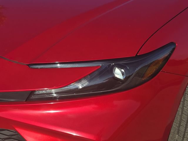 Used 2025 Toyota Camry LE FWD image 30