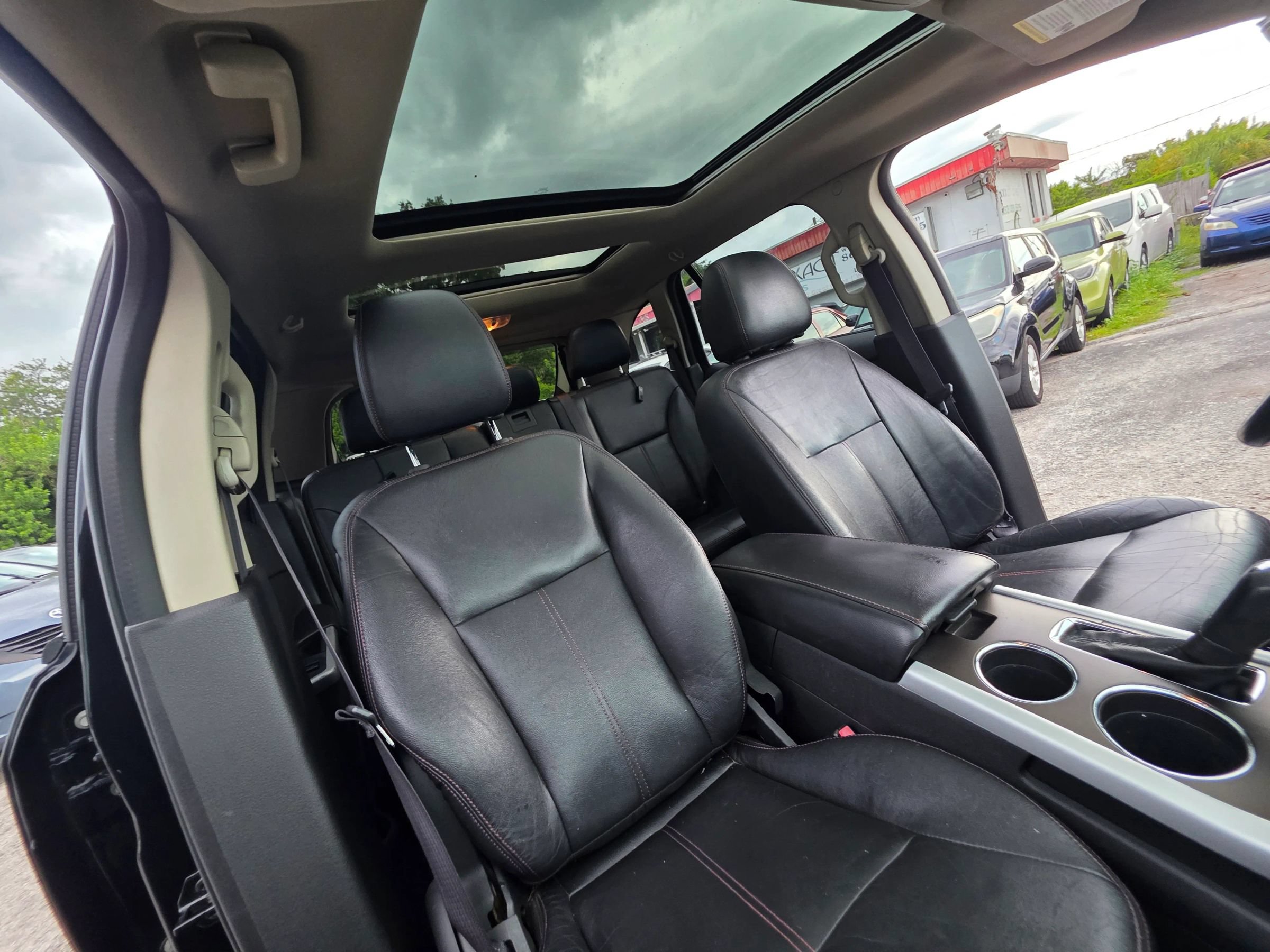 Used 2013 Ford Edge SEL FWD image 22
