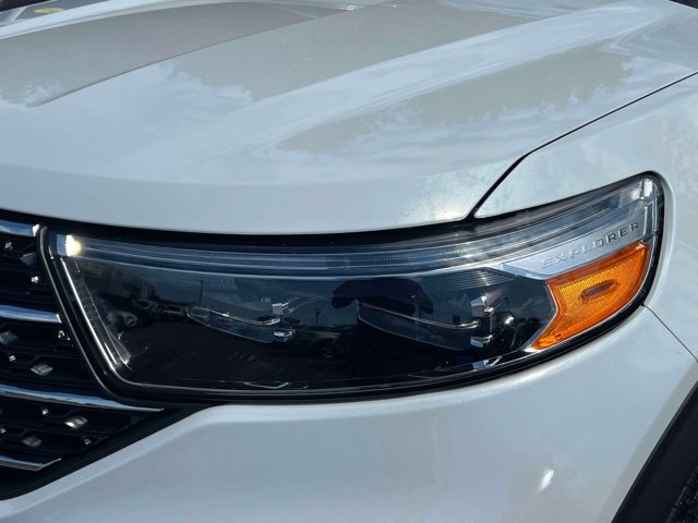Certified 2023 Ford Explorer XLT AWD/4WD image 6