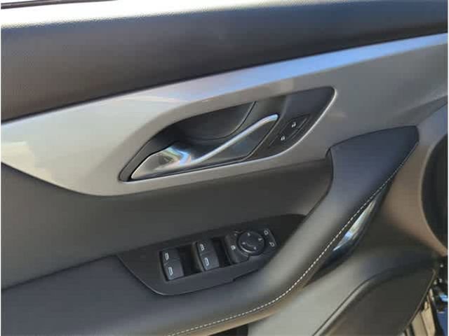 New 2025 Chevrolet Blazer LT w/ Driver Confidence Package FWD image 22