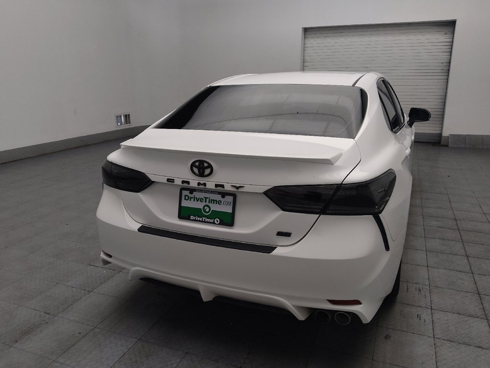 Used 2018 Toyota Camry SE FWD image 7