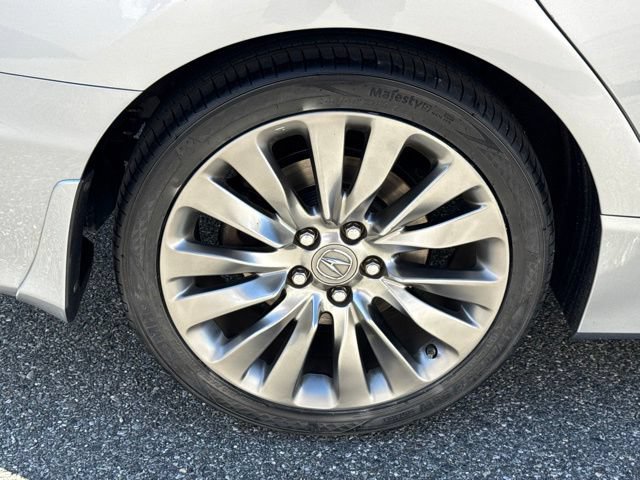Used 2017 Acura RLX w/ Technology Package FWD image 23