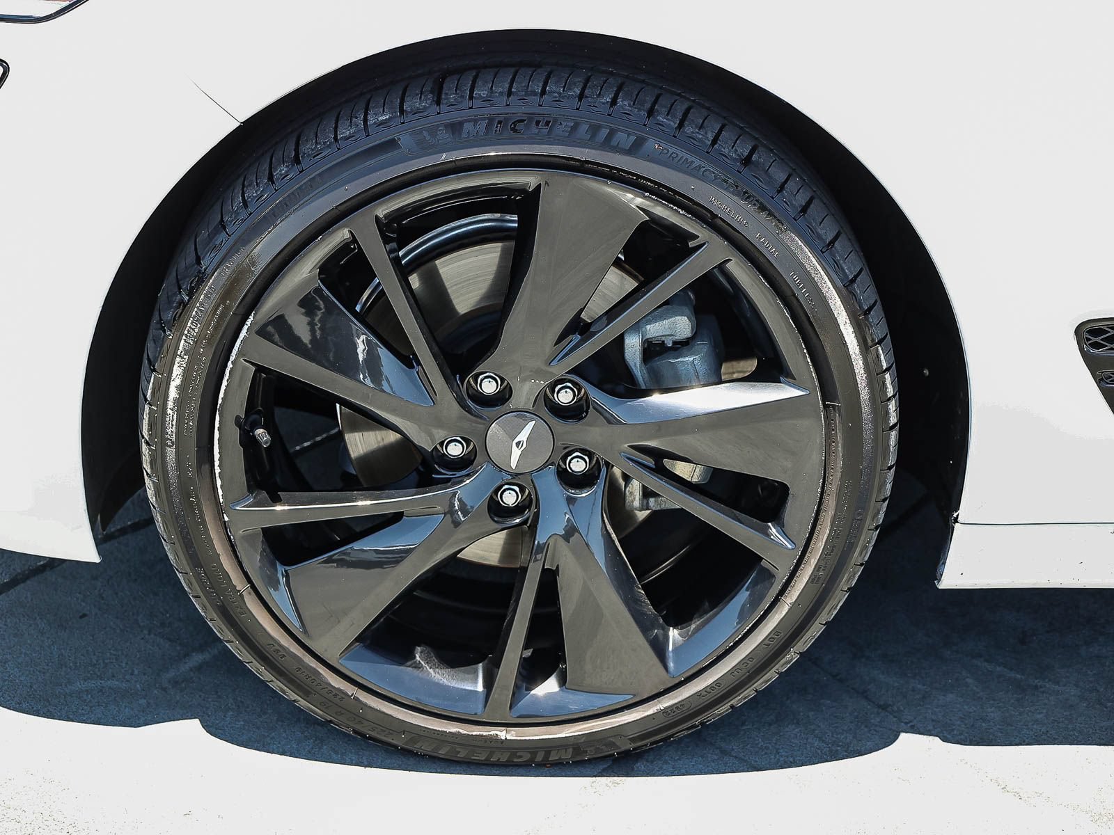 Used 2023 Genesis G70 2.0T w/ Sport Prestige Package AWD/4WD image 9