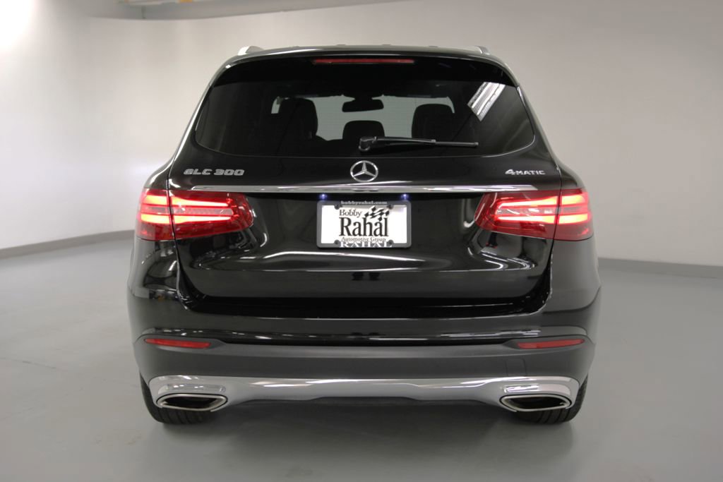 Used 2019 Mercedes-Benz GLC 300 4MATIC image 5