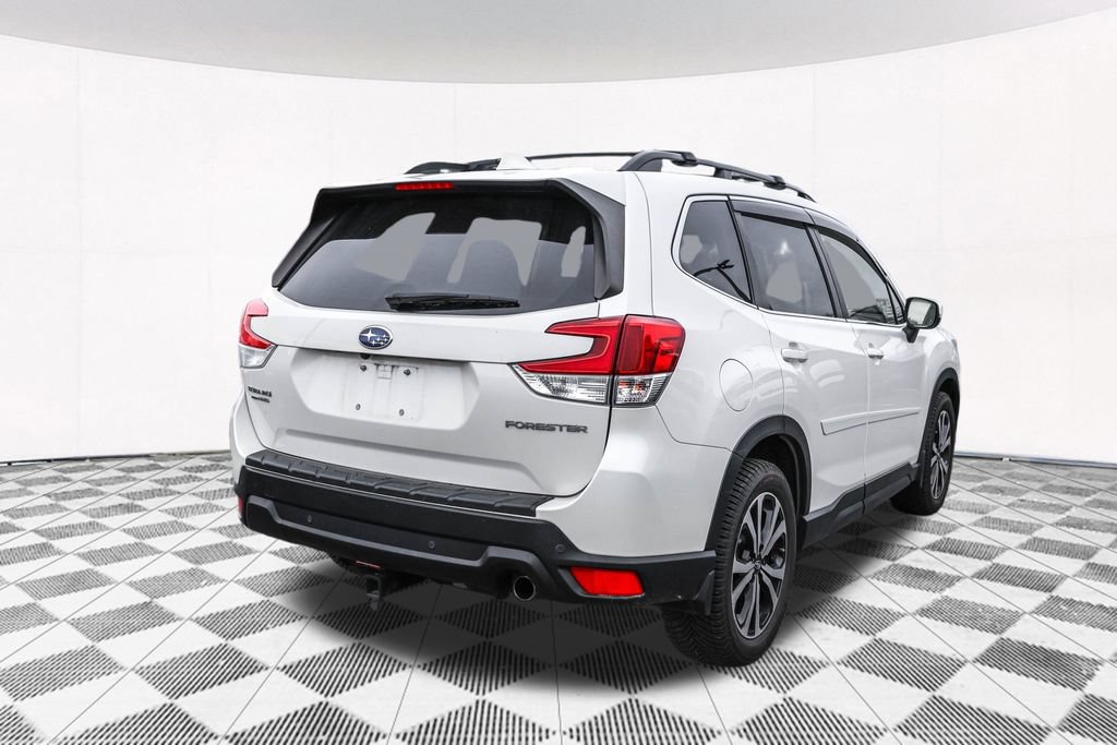 Used 2020 Subaru Forester Limited AWD/4WD image 9