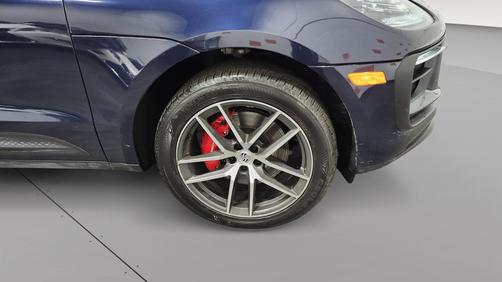 Used 2023 Porsche Macan S AWD/4WD image 13