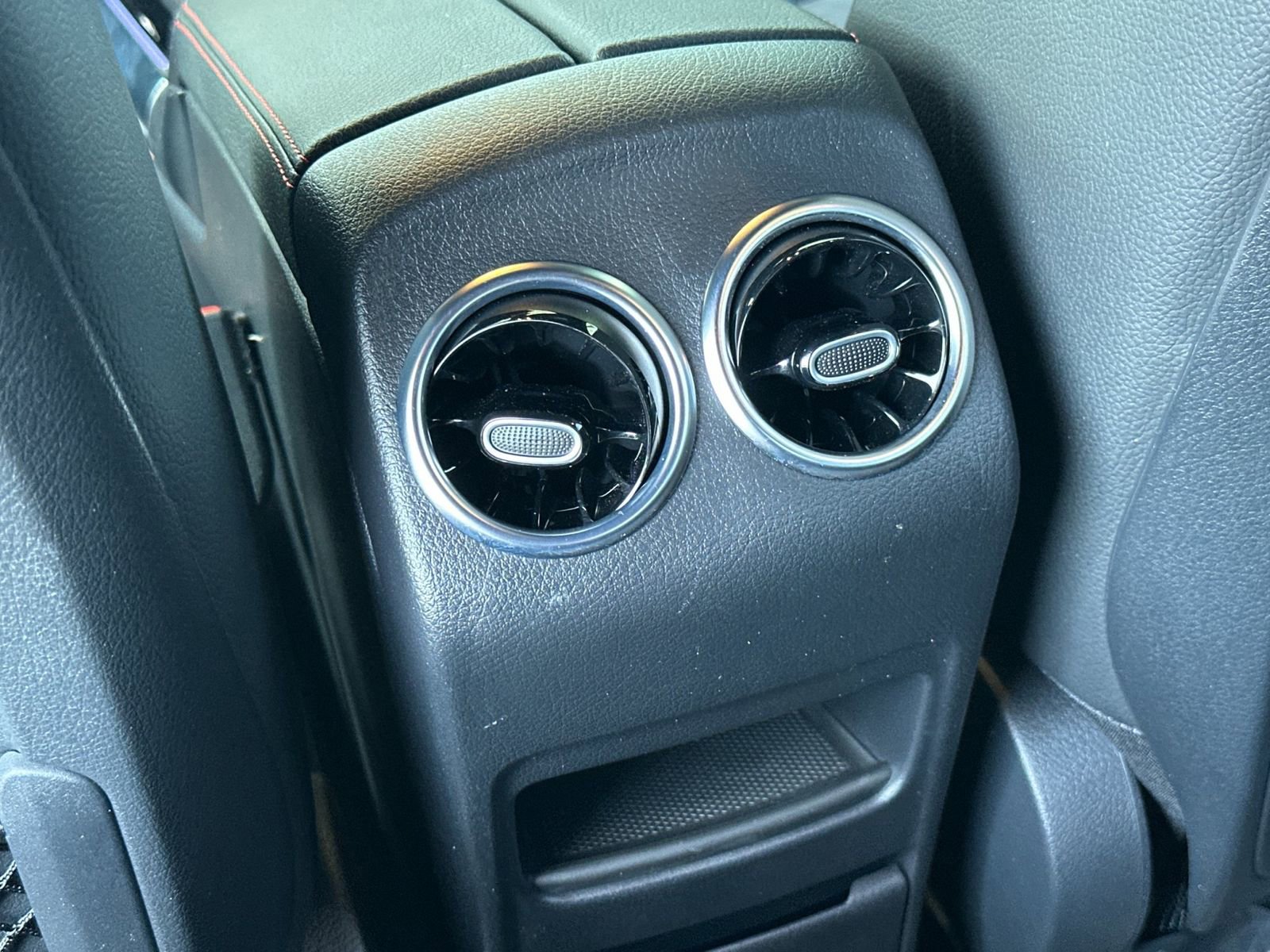 Certified 2022 Mercedes-Benz GLA 250 image 14