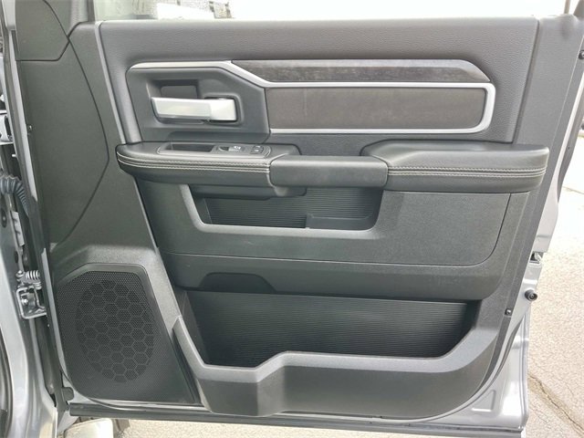 Used 2024 RAM 4500 SLT w/ Quick Order Package 2YG SLT image 26