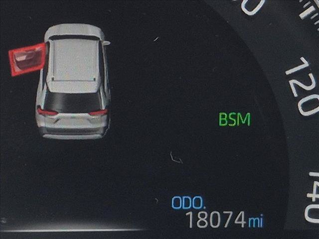 Used 2024 Toyota RAV4 XLE w/ Convenience Package FWD image 10