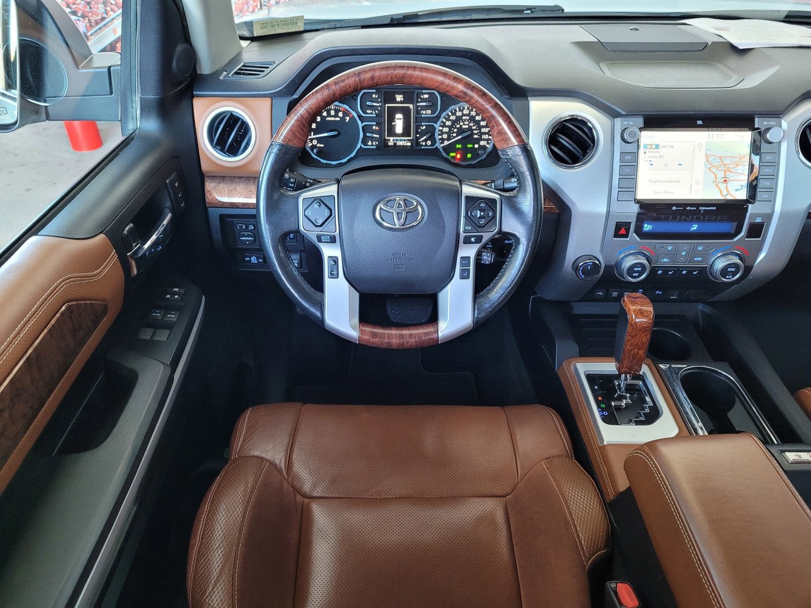 Used 2021 Toyota Tundra Platinum image 9