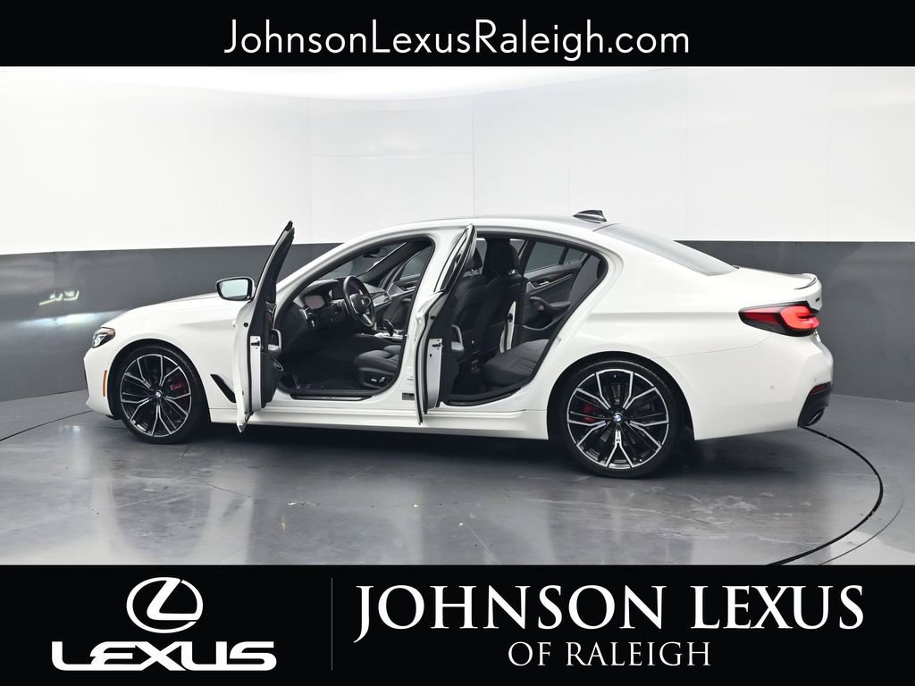 Used 2021 BMW 530i w/ M Sport Package RWD image 38