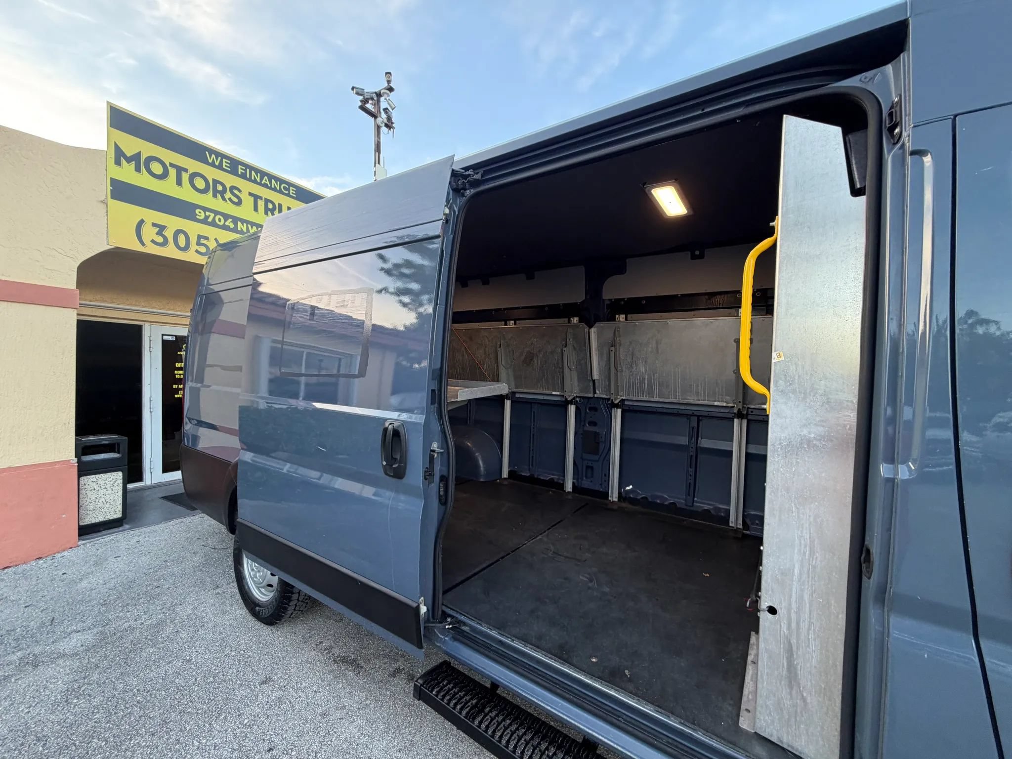 Used 2020 RAM ProMaster 3500 FWD image 8