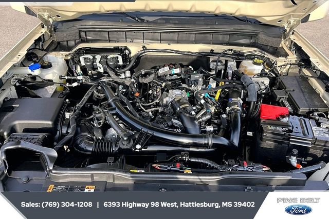 Used 2025 Ford Bronco Outer Banks image 8