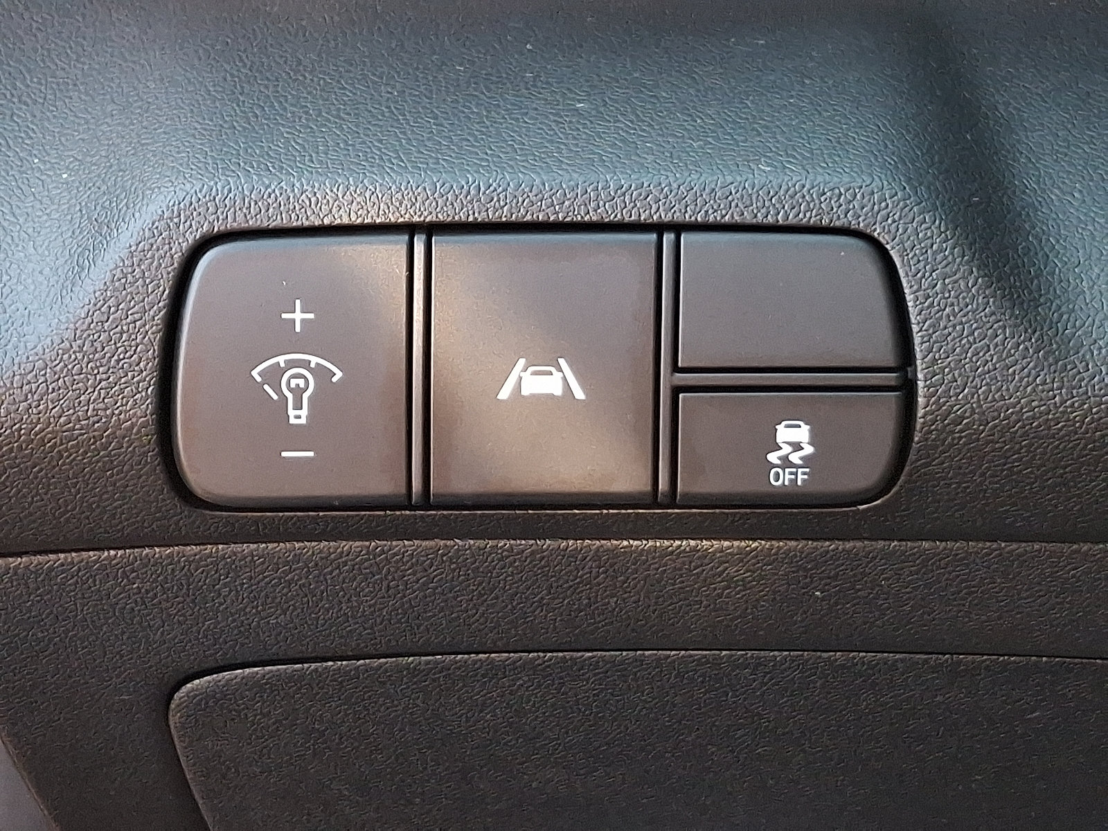 Certified 2023 Hyundai Elantra Limited FWD image 27
