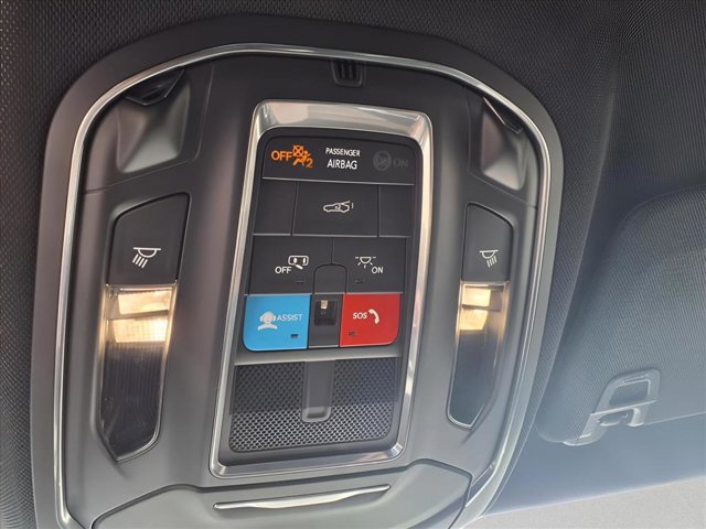 New 2025 Dodge Charger Scat Pack w/ Track Pack image 17