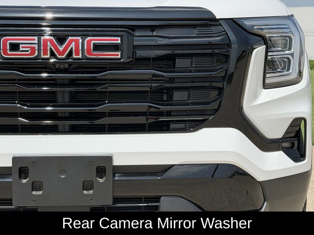 Used 2025 GMC Terrain Elevation w/ Technology Package II AWD/4WD image 4