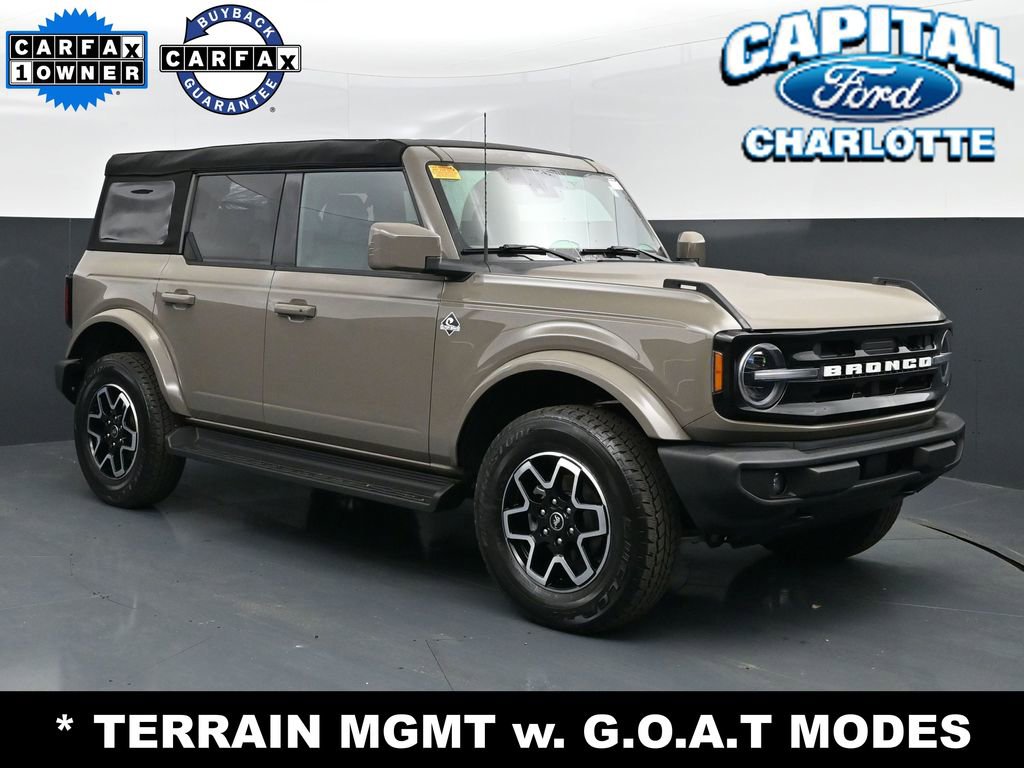 Used 2025 Ford Bronco Outer Banks image 4