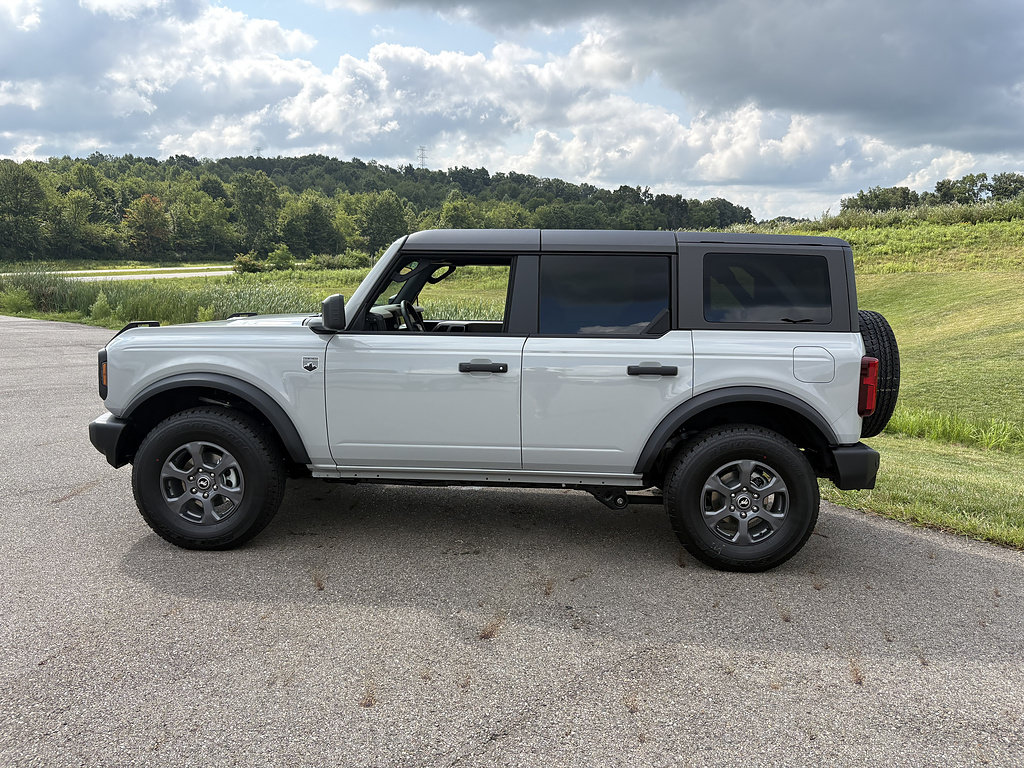 New 2026 Ford Bronco Big Bend AWD/4WD image 2