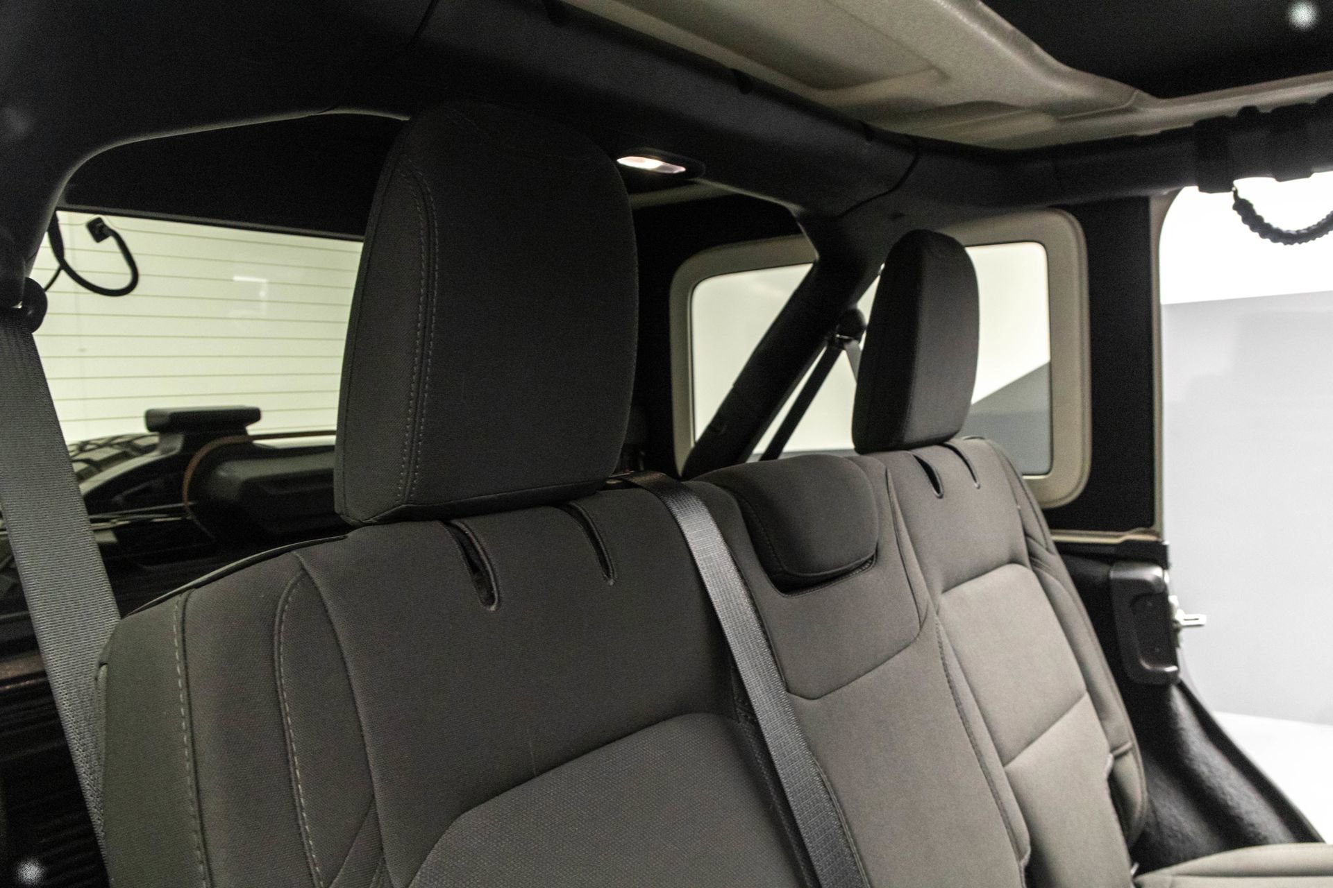 Used 2021 Jeep Wrangler Unlimited Sport image 36