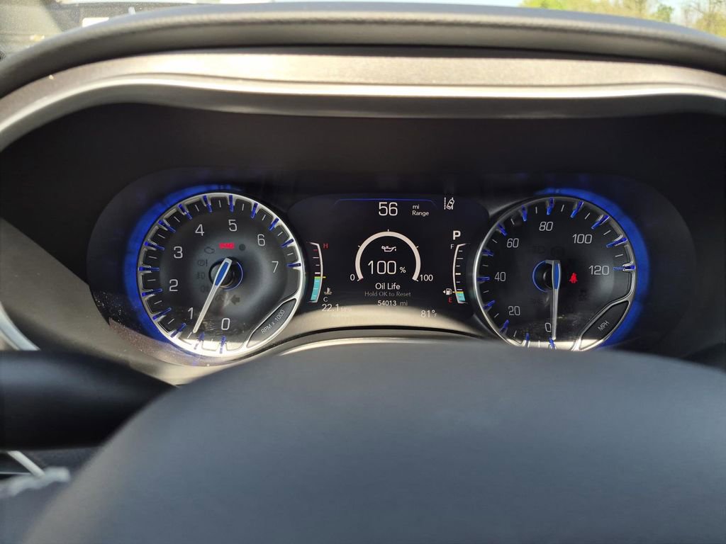 Used 2024 Chrysler Pacifica Touring-L FWD image 22