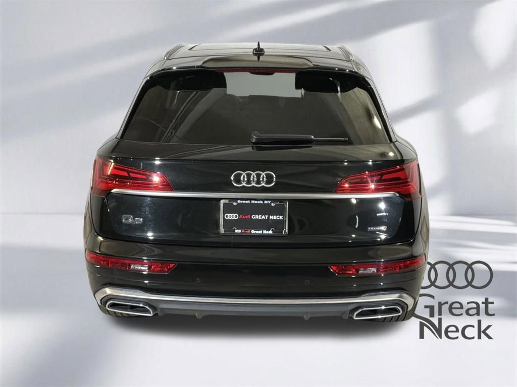 Used 2023 Audi Q5 e Premium w/ Convenience Package AWD/4WD image 21