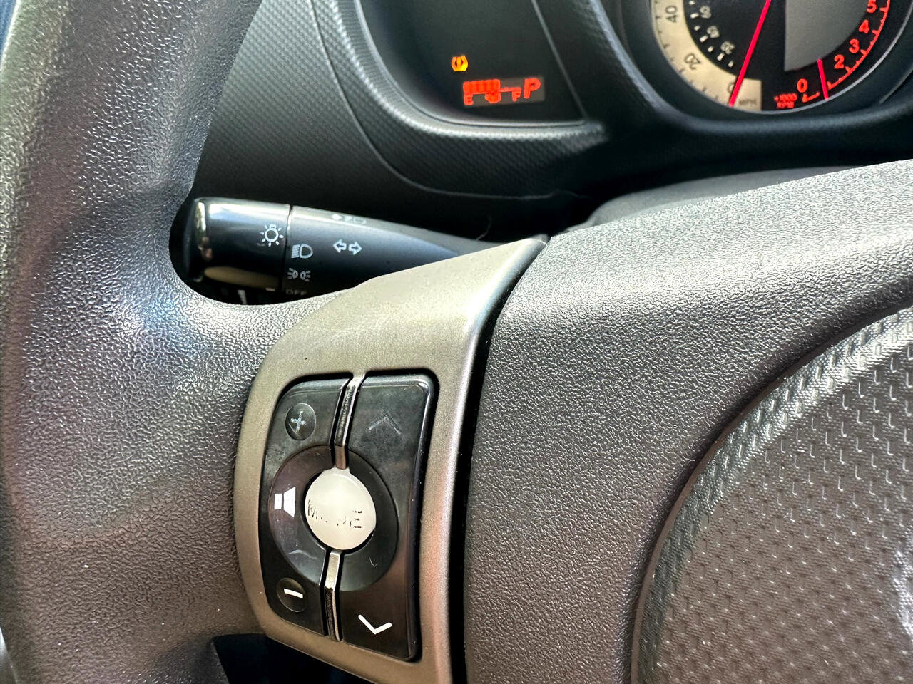 Used 2013 Scion xD image 28