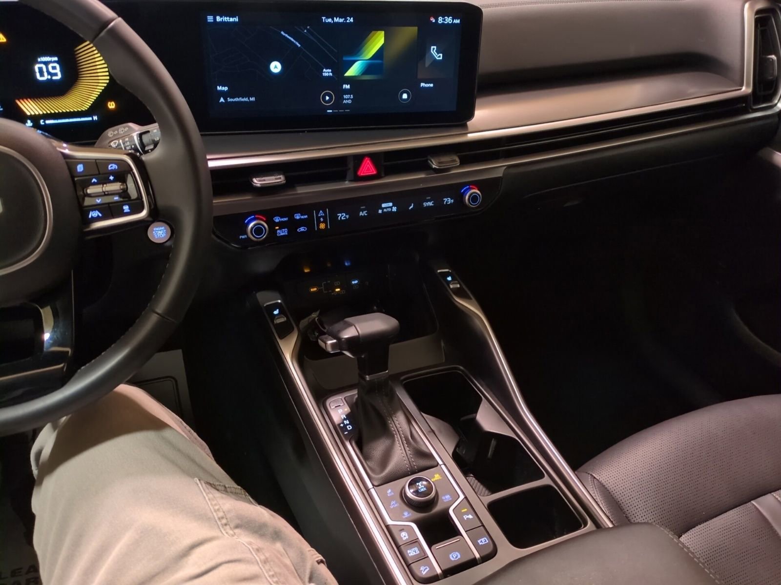 Certified 2025 Kia Sorento S image 21