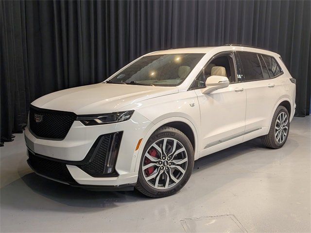 Used 2024 Cadillac XT6 Sport w/ Technology Package image 1