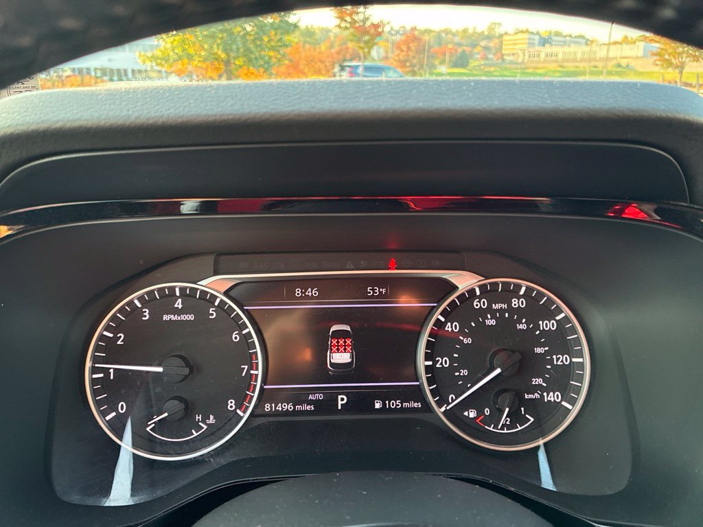Used 2022 Nissan Pathfinder Platinum AWD/4WD image 30