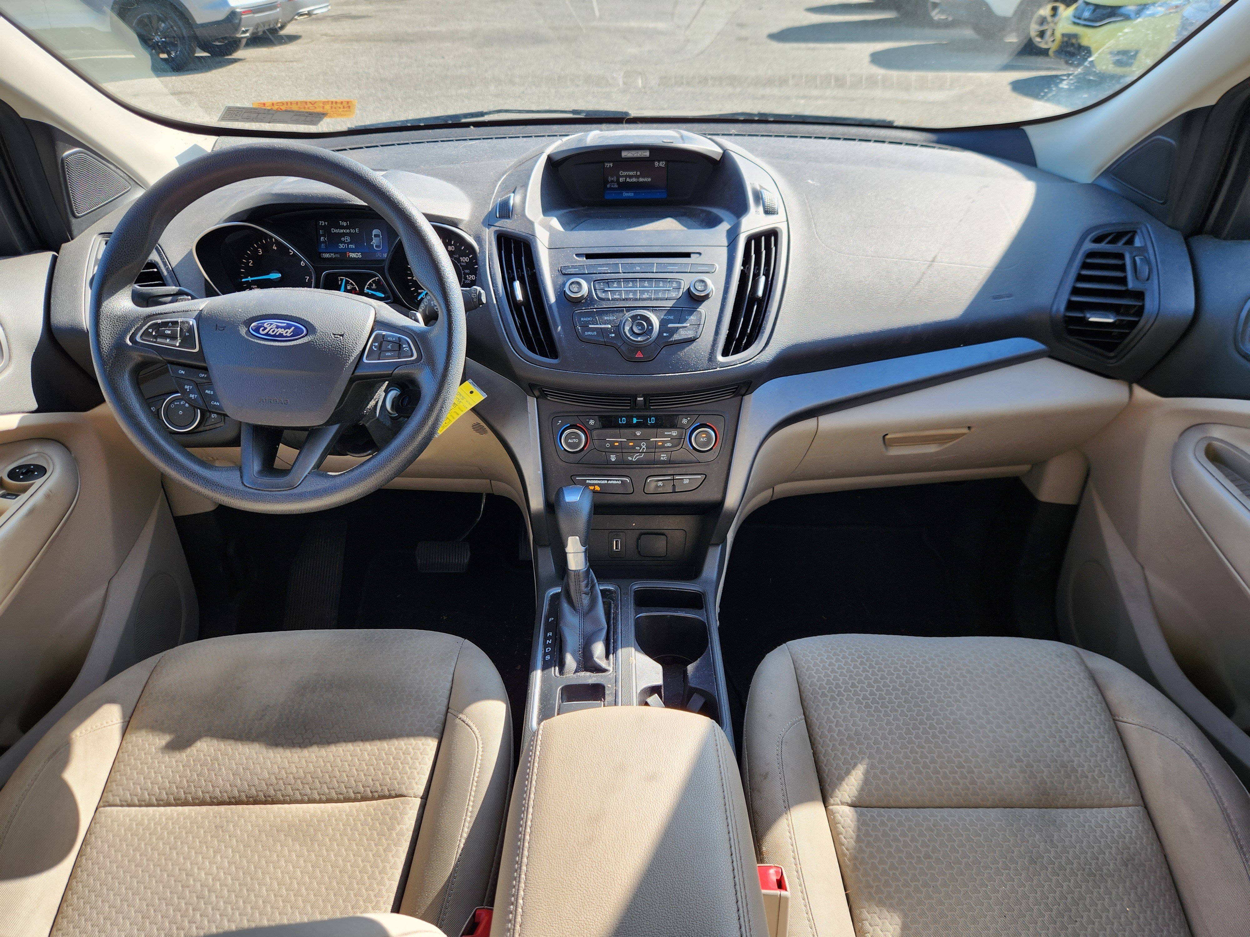 Used 2017 Ford Escape SE FWD image 7