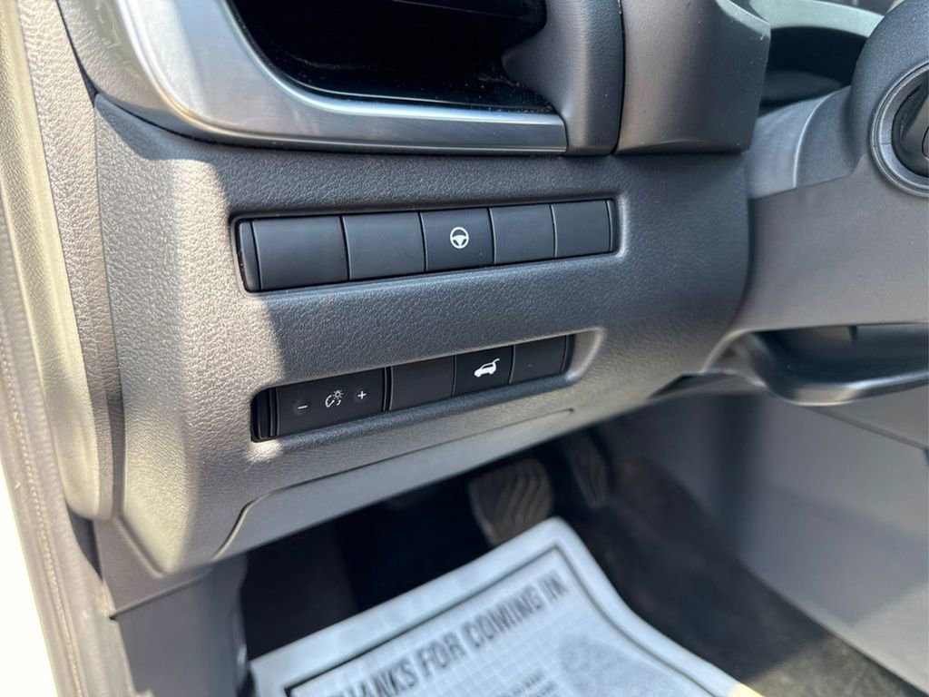 Used 2022 Nissan Rogue SL w/ SL Premium Package image 42