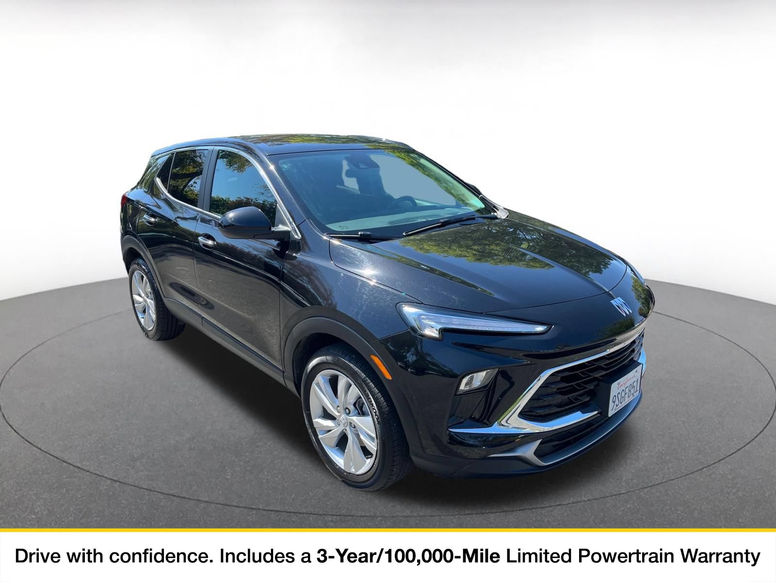 Used 2025 Buick Encore GX Preferred FWD image 1