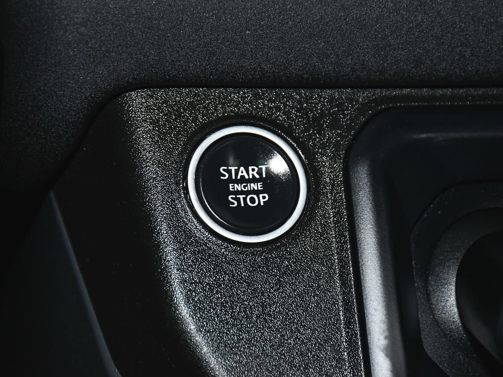 Used 2021 Land Rover Defender 90 X-Dynamic S AWD/4WD image 26
