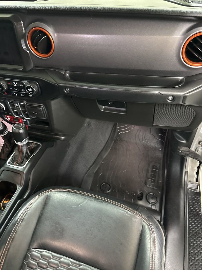 Used 2021 Jeep Gladiator Mojave AWD/4WD image 26