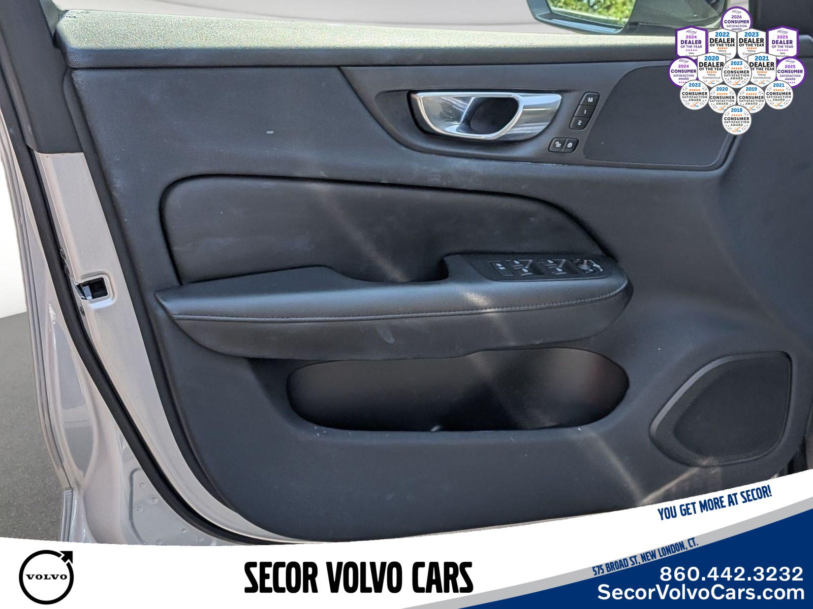 Certified 2023 Volvo S60 B5 Plus AWD/4WD image 11