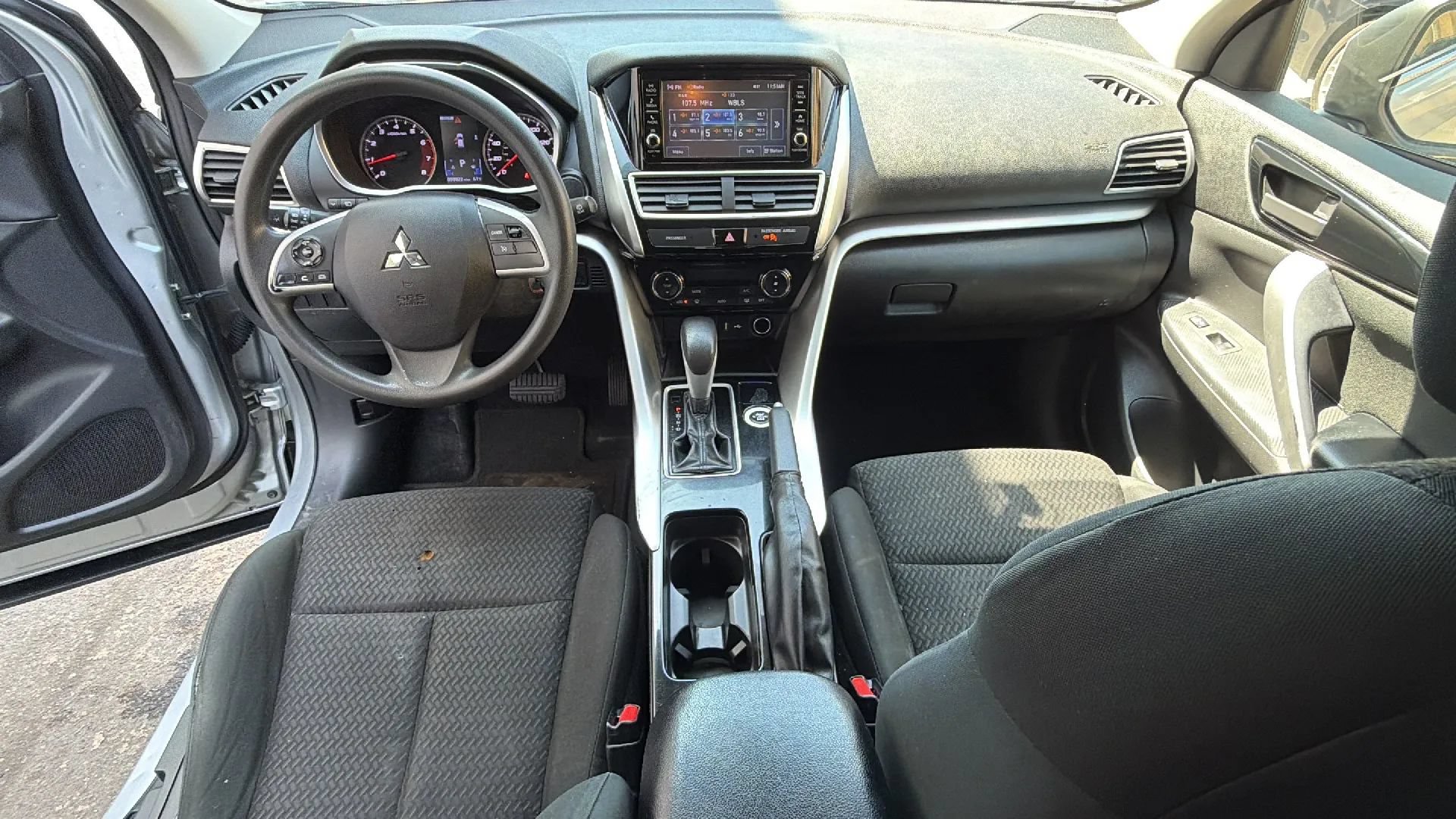 Used 2018 Mitsubishi Eclipse Cross ES AWD/4WD image 30