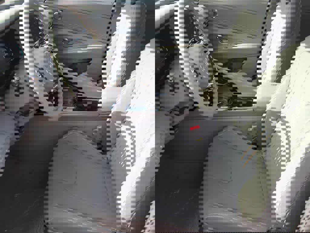 New 2026 Hyundai Elantra SEL Sport Premium FWD image 16