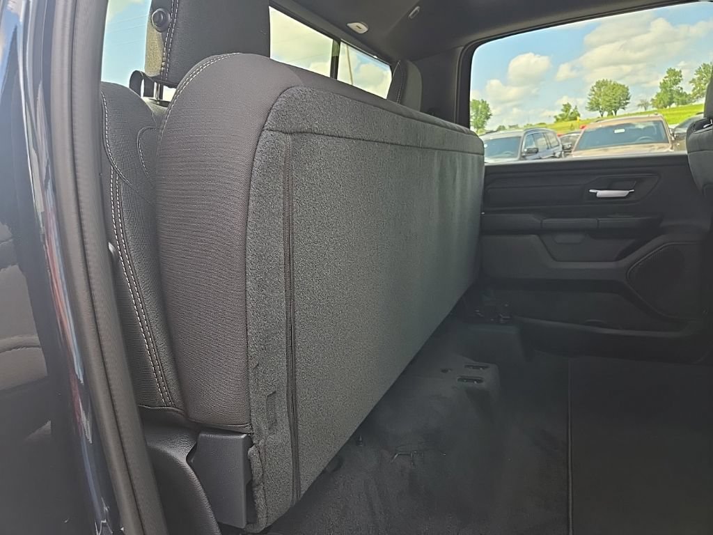 New 2027 RAM 1500 Express AWD/4WD image 89