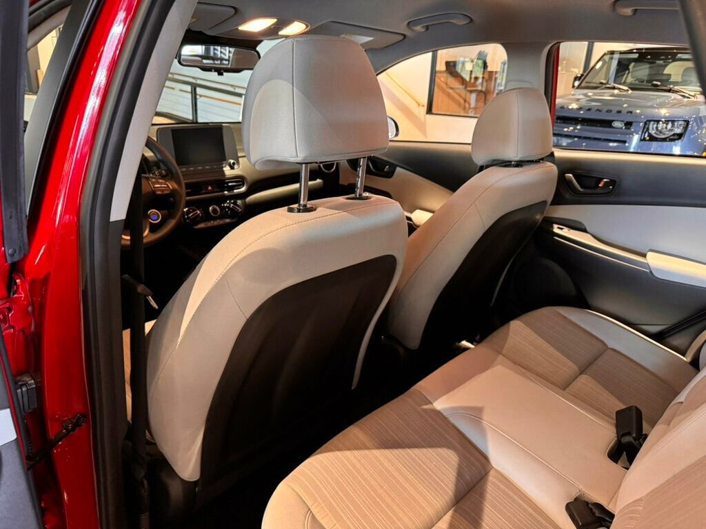 Used 2022 Hyundai Kona SEL image 18