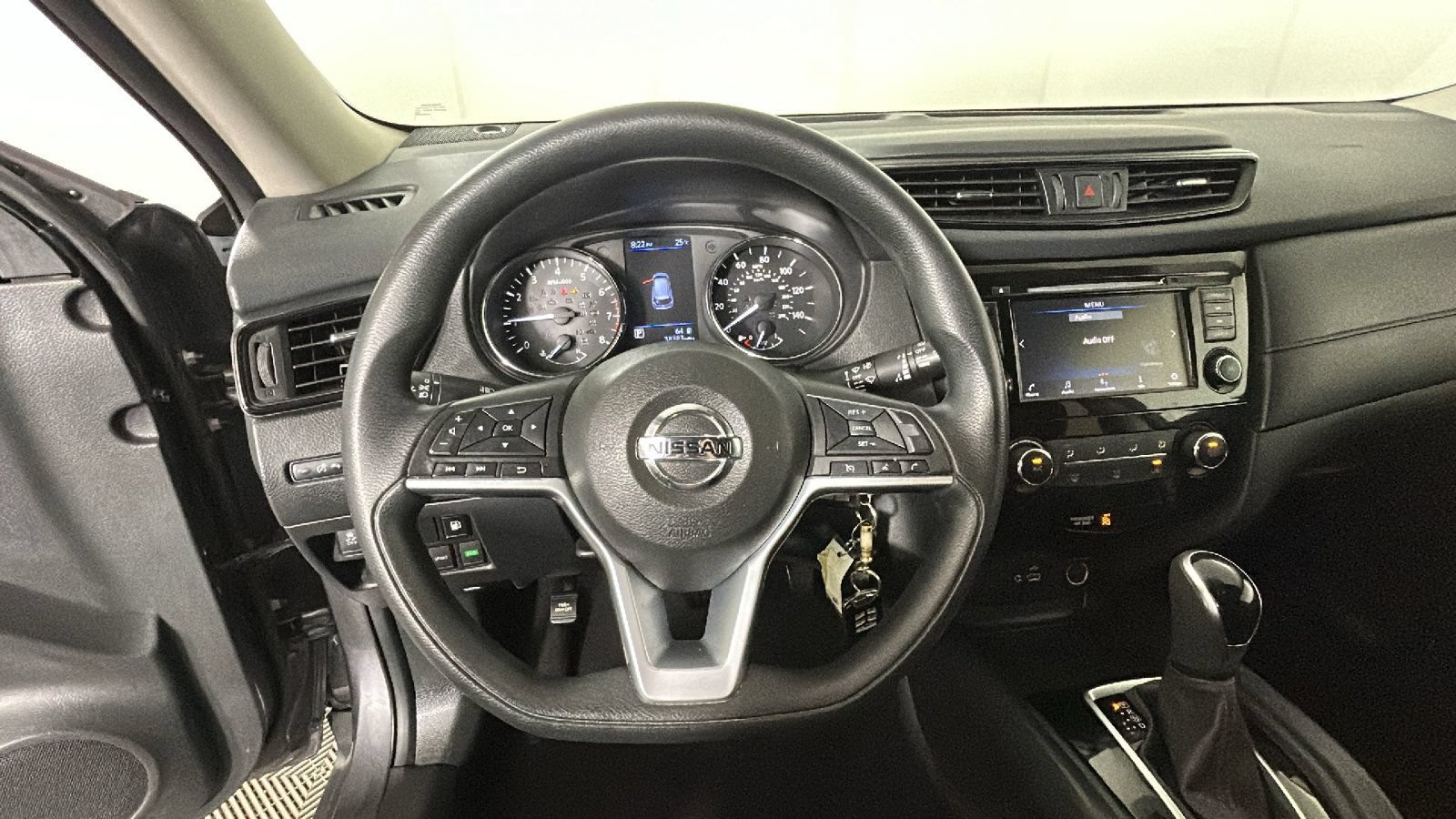 Used 2019 Nissan Rogue S FWD image 16