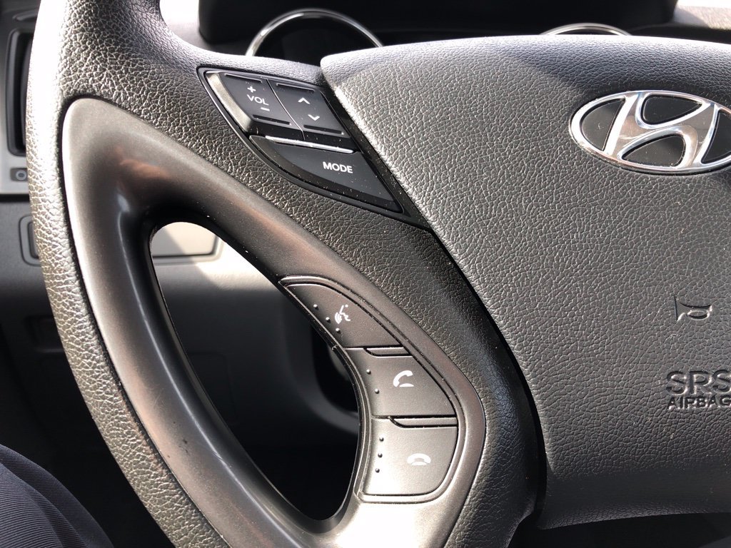Used 2014 Hyundai Sonata Hybrid FWD image 17
