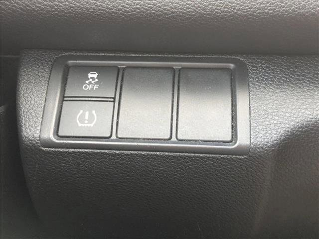 Used 2018 Honda Civic LX image 11