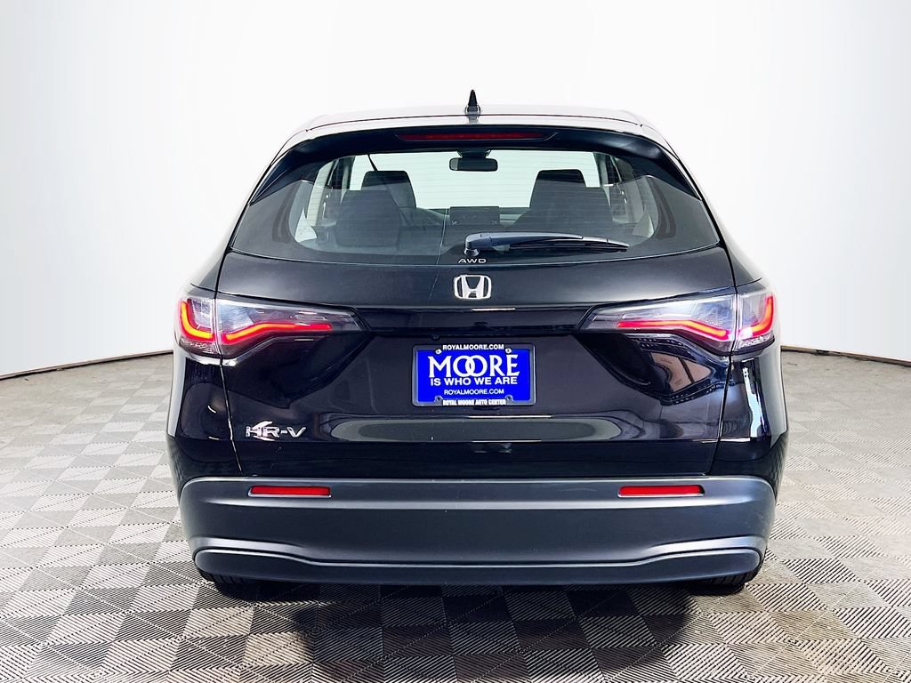 Used 2025 Honda HR-V LX image 6