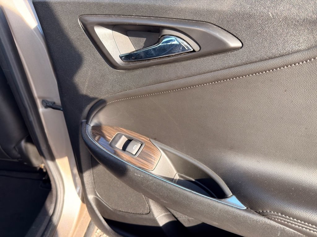 Used 2024 Chevrolet Malibu LT FWD image 48