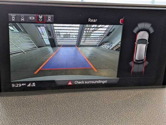 Used 2018 Audi Q7 3.0T Premium Plus w/ Premium Plus Package image 13