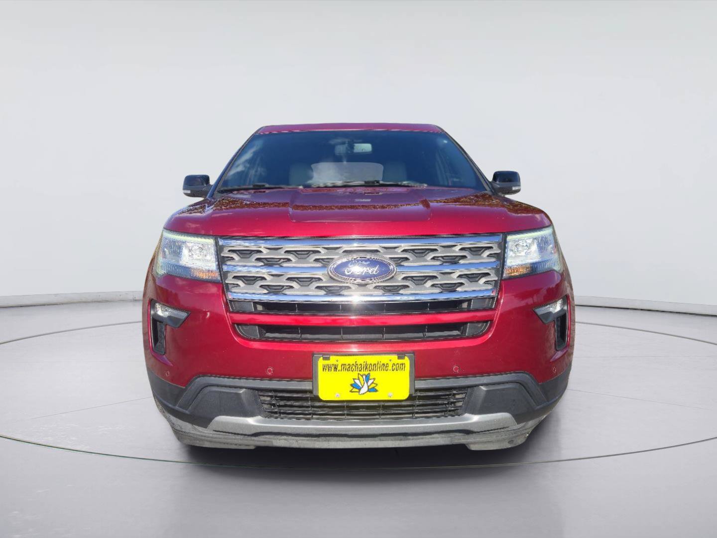Used 2018 Ford Explorer XLT w/ Equipment Group 202A FWD image 8