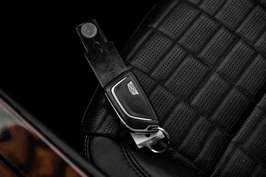 Used 2021 Cadillac Escalade ESV Premium Luxury Platinum image 63