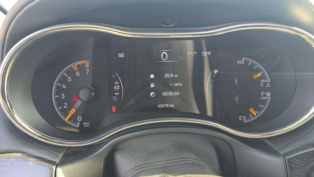 Used 2020 Jeep Grand Cherokee High Altitude image 12
